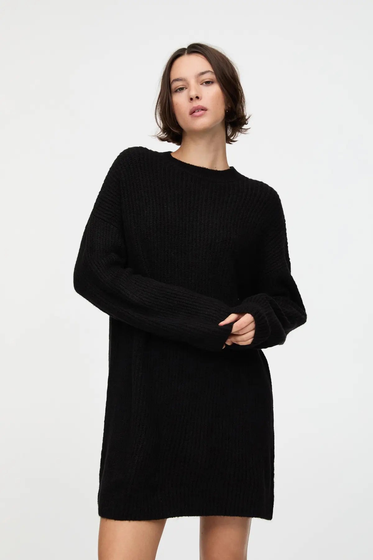 Short purl knit dress